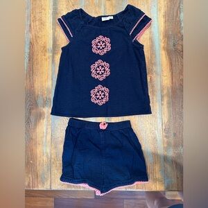 Girls Crown & Ivy 2 piece set. Size 6x